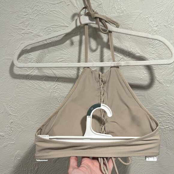 Aerie Swim Sand / Nude Halter Bikini Top Size Small - Picture 4 of 6